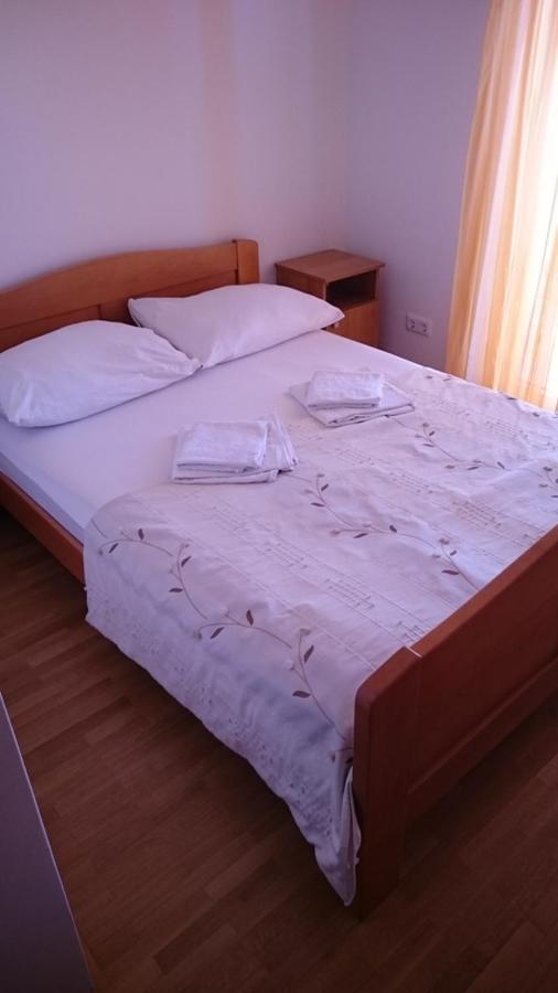 Guest House Lav Primošten Εξωτερικό φωτογραφία